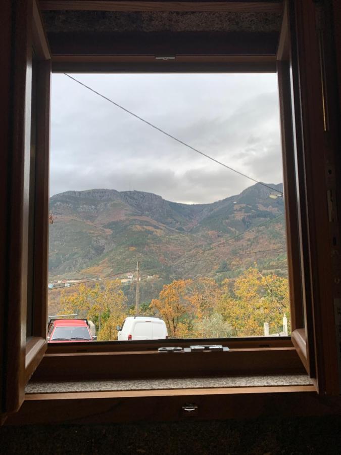 维拉·雷阿尔Casa Do Julien Mountain Experience别墅 外观 照片